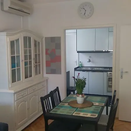 Apartment Rose 2